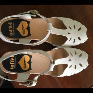 Swedish Hasbeens Lacy Medium Heal Sandals 7 White